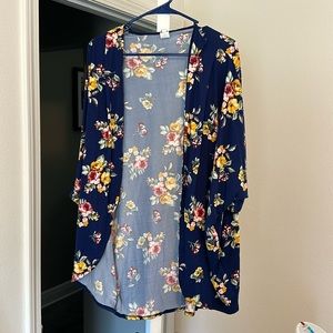 Size large local boutique cardigan